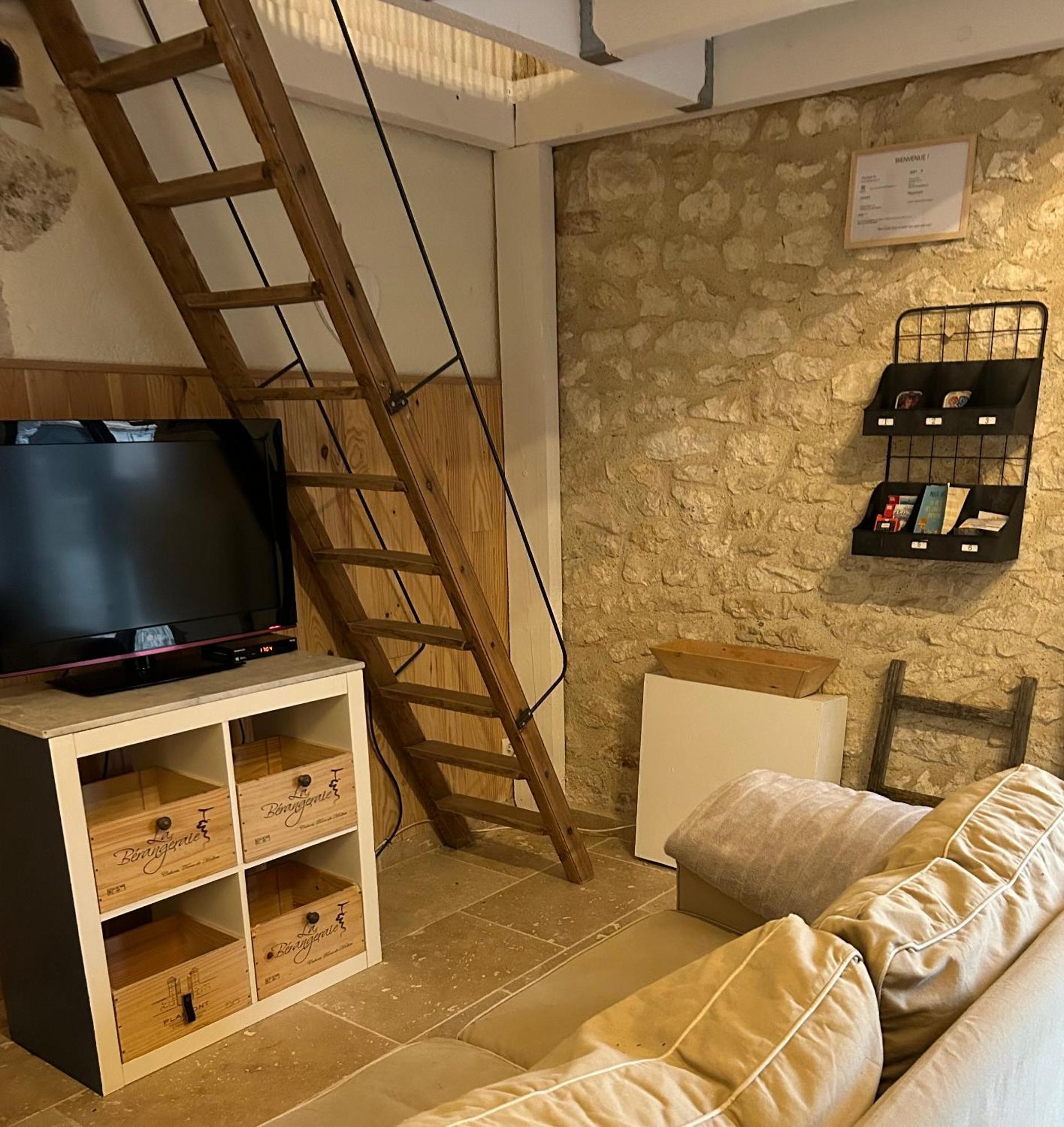 Les Fontanelles Du Quercy Blanc Villa Montcuq Exteriör bild